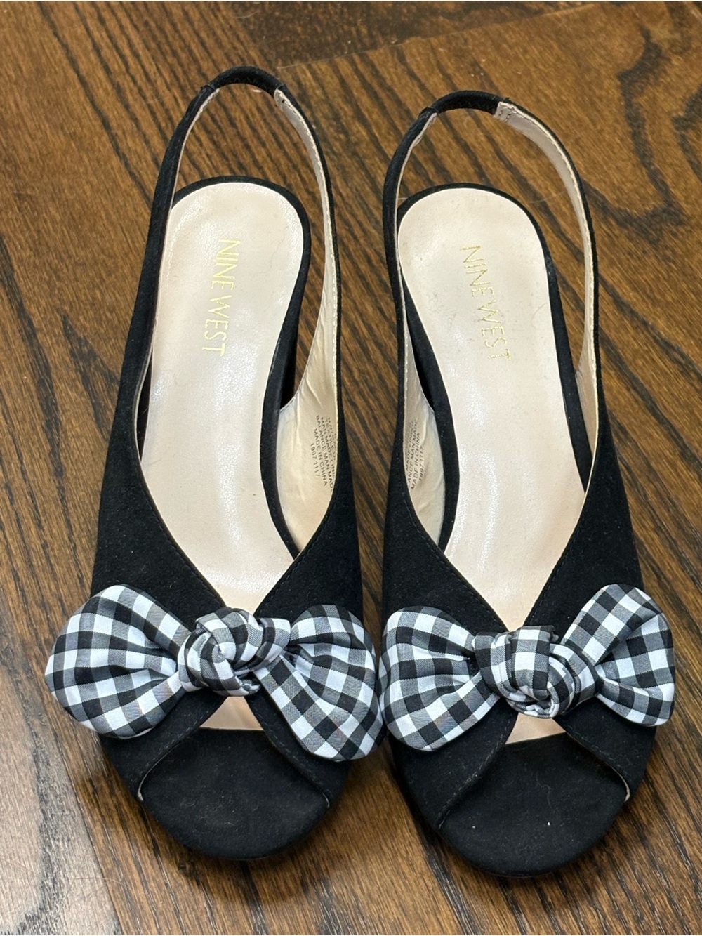 Nine West Black Slingback Peep-Toe Heels with Black-and-White Gingham Bow
